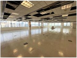 UE Square (D9), Office #437183741